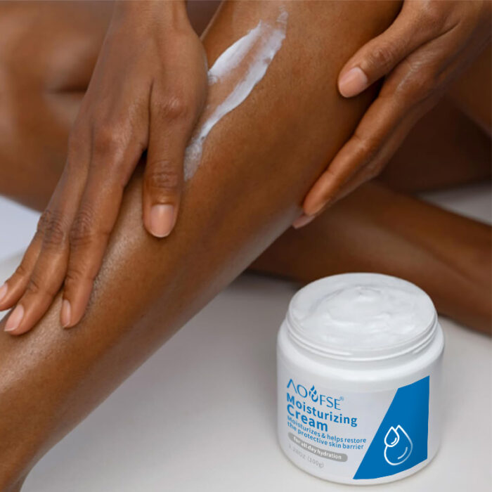 Moisturizing Cream with Hyaluronic Acid & Ceramides Private Label - Image 4