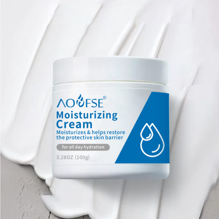 Moisturizing Cream with Hyaluronic Acid & Ceramides Private Label