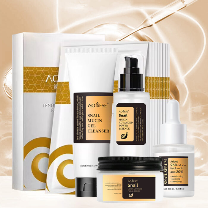 Whitening Collagen Facial Mask & Snail Slime Cream Set - Image 3